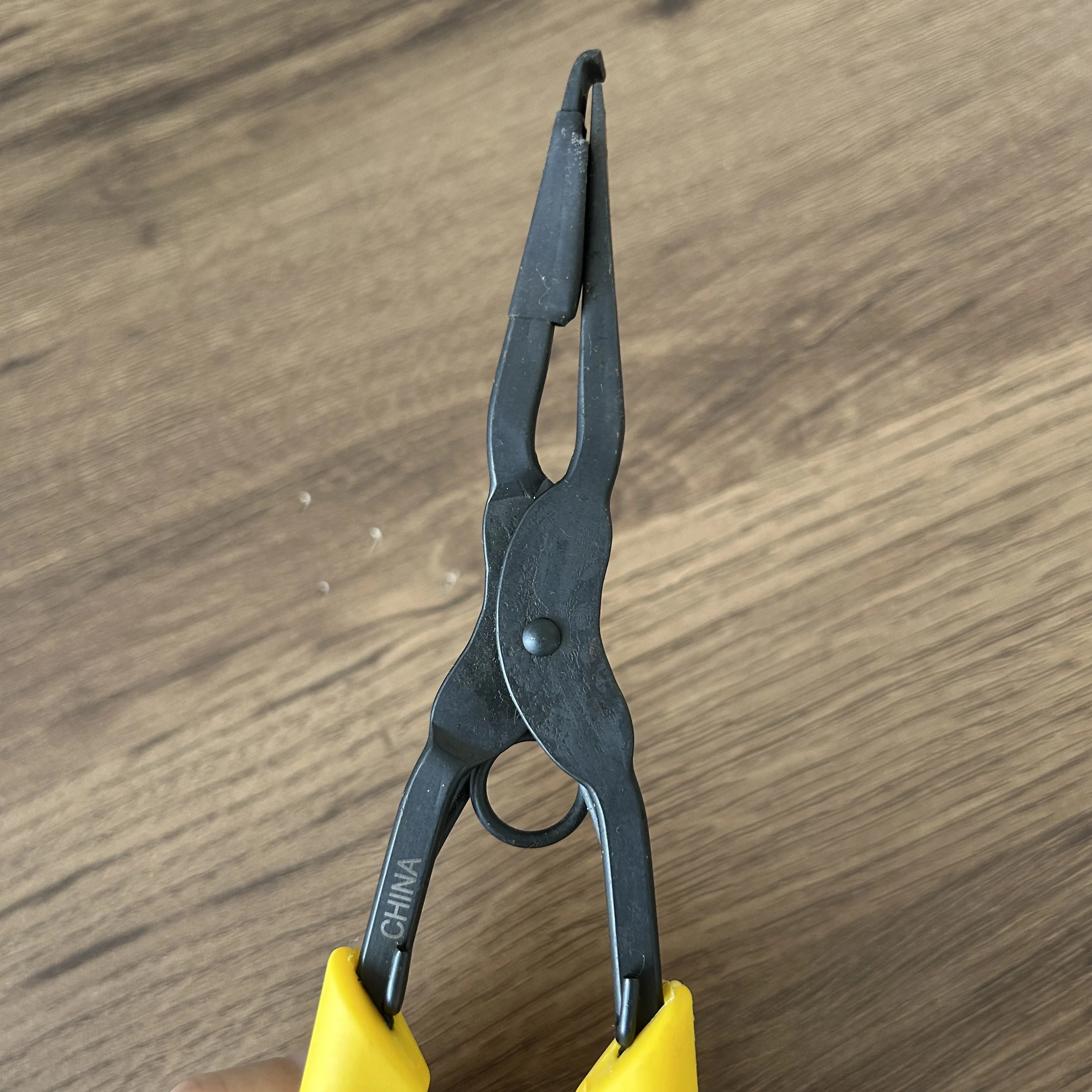 

IET-100 Fiber Optic Connector Plug Clamp Puller Pliers Tool for SC/APC LC UPC FTTH Cable Installation Maintenance
