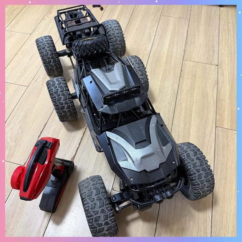 

9213 RC Car 1:6 2.4G Alloy 6 Wheels Remote Control Car 4WD RC Off-Road Truck High Speed Electric All Terrain Climbing Toy Gift