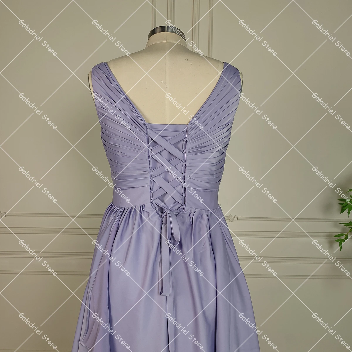 فستان سهرة من الساتان مكشكش على شكل حرف V مكشكش، صور حقيقية، قواطع مخصصة، مشد بلون سادة، فساتين حفلات الكوكتيل الأنيقة