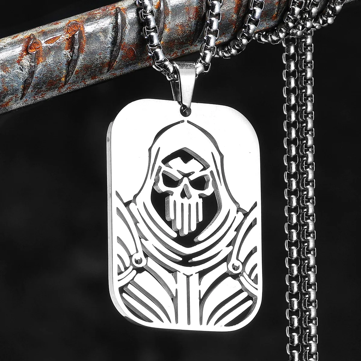 Assassin Zed Skull Hollow Men Necklaces Stainless Steel Pendant Sweater Chain Women Punk Fashion Jewelry Accessories Gifts