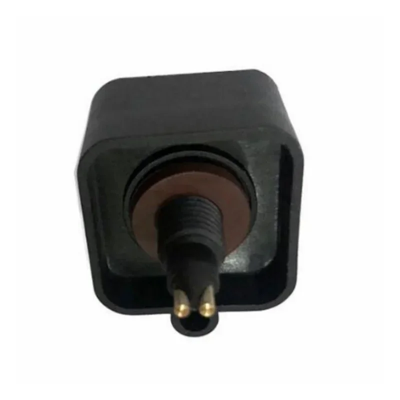 1pc Car Water in Fuel Sensor for JAGUAR XF X250 XJ X351 3.0 V6 2008-2016 C2D51033 C2D6172 Car Accessories view 4