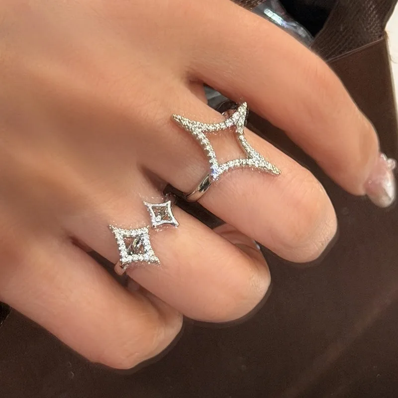 Cold Wind Zircon Star Light Hollow Open Ring Bracelet Necklace Set Light Luxury High-end Design Jewelry Women Bride Accesories
