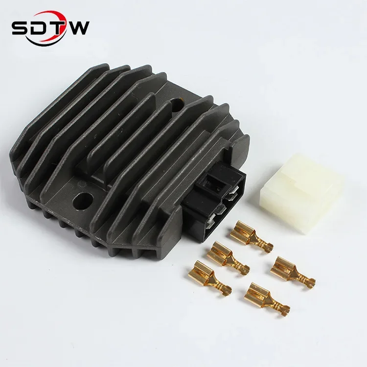 

SDTW 5Pin Motorcycle Regulator Rectifier For Yamaha YZF600 XP500 T-MAX 500 TDM850 FZR600 FZ6 FZ6N FZ6S V-STAR XVS400 DS400 R1 R6