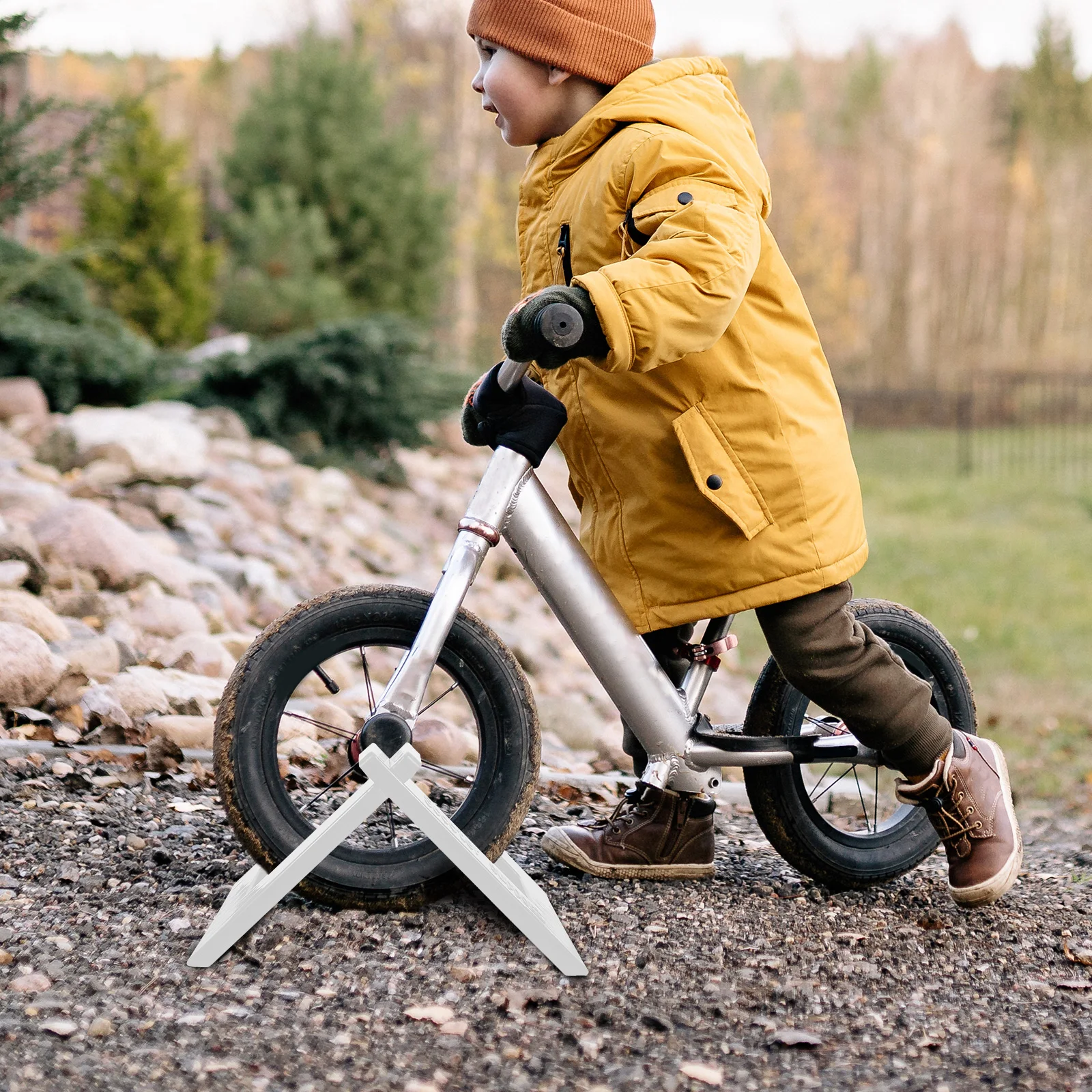 

2Pcs Portable Bike Stand Plastic Scooter Holder for Parking Reliable DIY Support Smooth Edges Rust Resistant Design