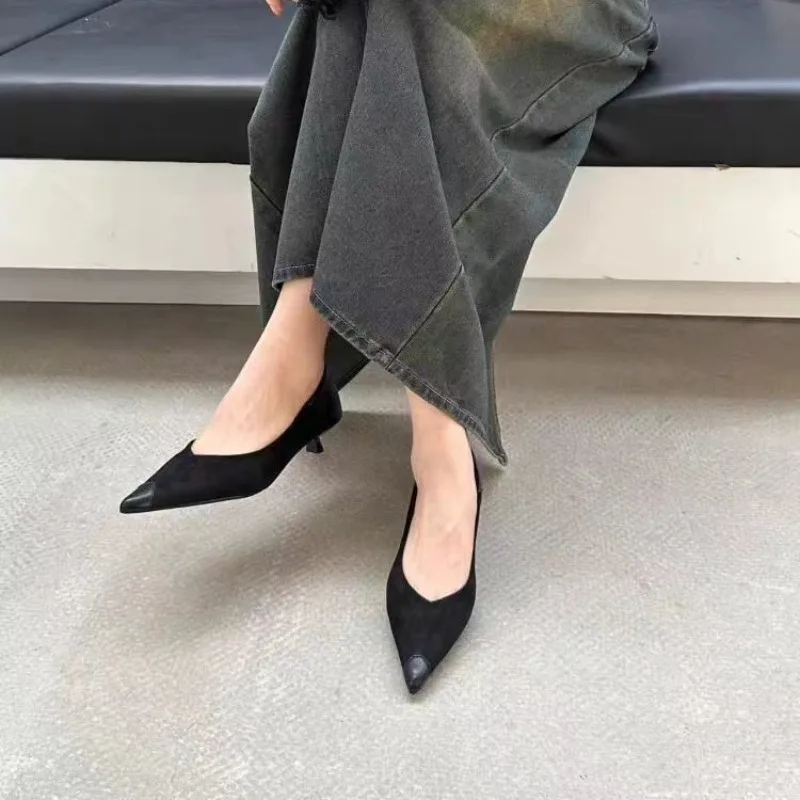 Damen-Pumps mit spitzer Zehenpartie und hohem Stilettoabsatz, elegante, bequeme Schuhe zum Anziehen, ideal für festliche Anlässe, Partys oder das Büro. – Detail 5