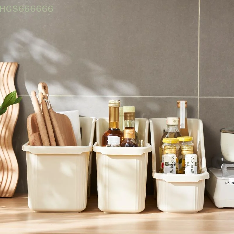 cesto-organizador-de-plastico-com-rodas-e-alca-para-livros-papelaria-e-itens-domesticos-design-inclinado-com-abertura