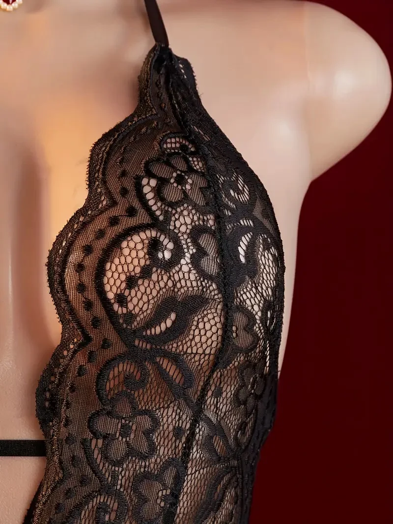 Seksowna bielizna bez kroku, biała, koronkowa, ażurowa, zestaw biustonosza i majtek, erotyczny kostium, teddy, sukienka babydoll, głęboki dekolt V, otwarty biustonosz, zestaw bielizny pornograficznej.