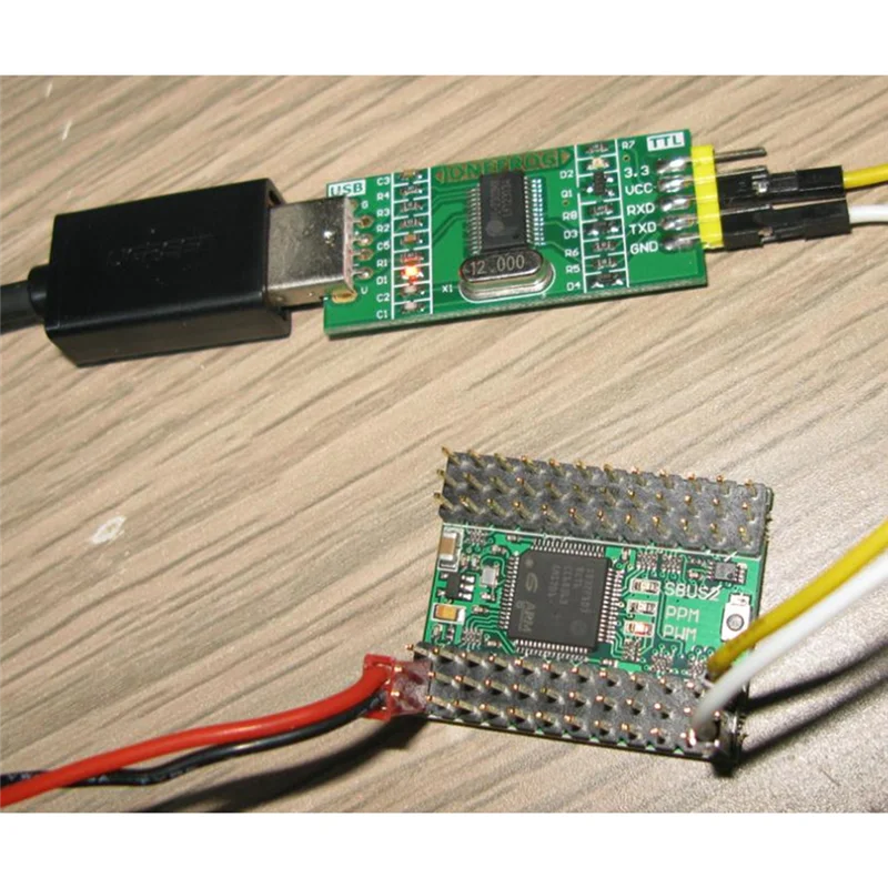 

AC56-RMILEC V3 Версия ШИМ/PPM/SBUS Высокоточный многофункциональный портативный удобный преобразователь сигналов
