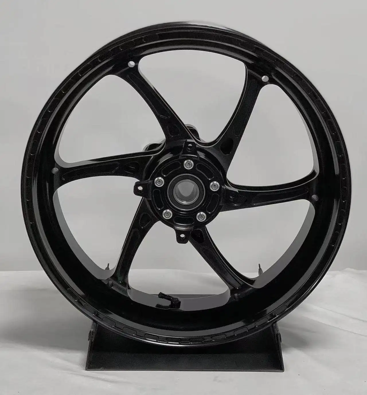 Custom for Kawasaki Z1000 Ninja 1000 Modified Motorcycle 6061-T6 Aluminum Front Rear Hubs China Factory   Forged Wheel Hubs