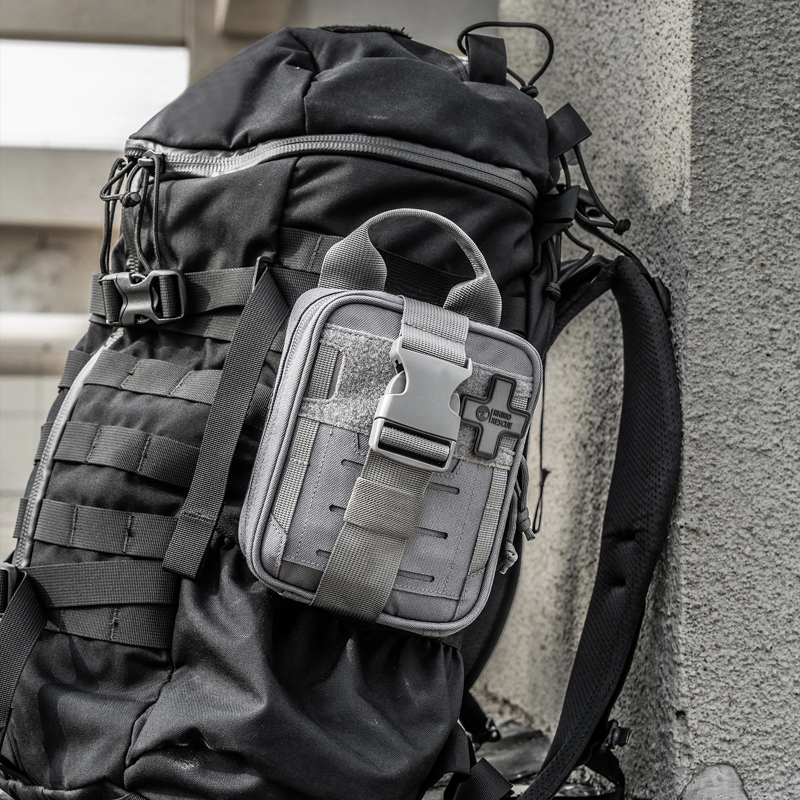 RHINO RESCUE EDC IFAK Survival Trauma Kit Molle, тактический чехол с металлическими жгутами, повязкой, нагрудным уплотнением для кемпинга, походной сумкой