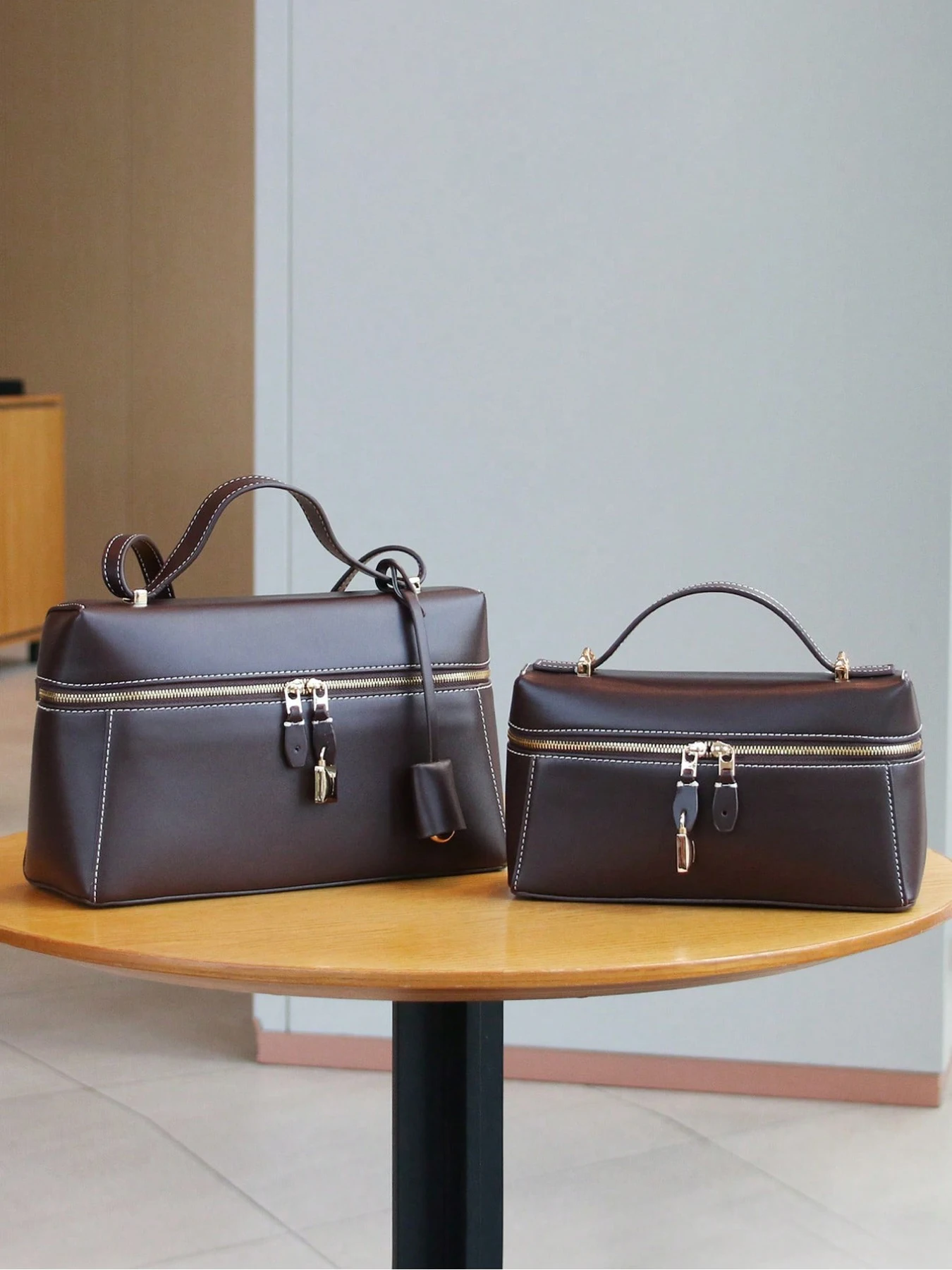 

2026 New Fashion Elegant Square Box Bag Retro Large Capacity Handbag