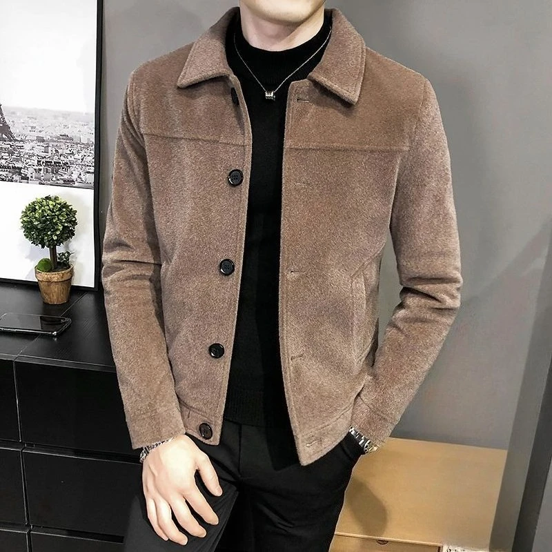 

New Arrival Men's Short Korean Style Slim Fit Casual Faux Raccoon Fur Trench Coat Solid Color Notch Lapel Jacket