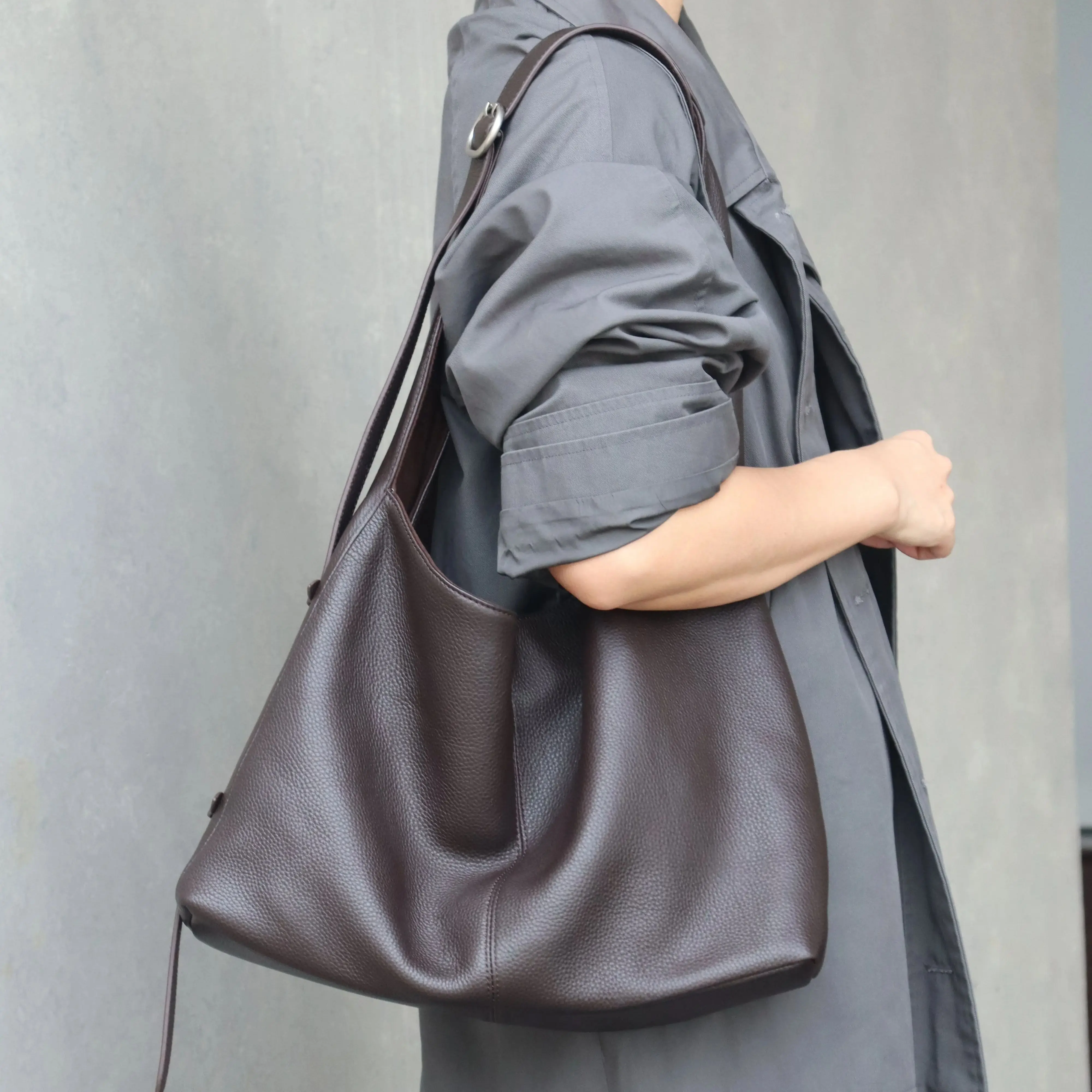 HOUSE OF HIYA New Tote Bag with Adjustable Strap, Genuine Top-Grain Leather.