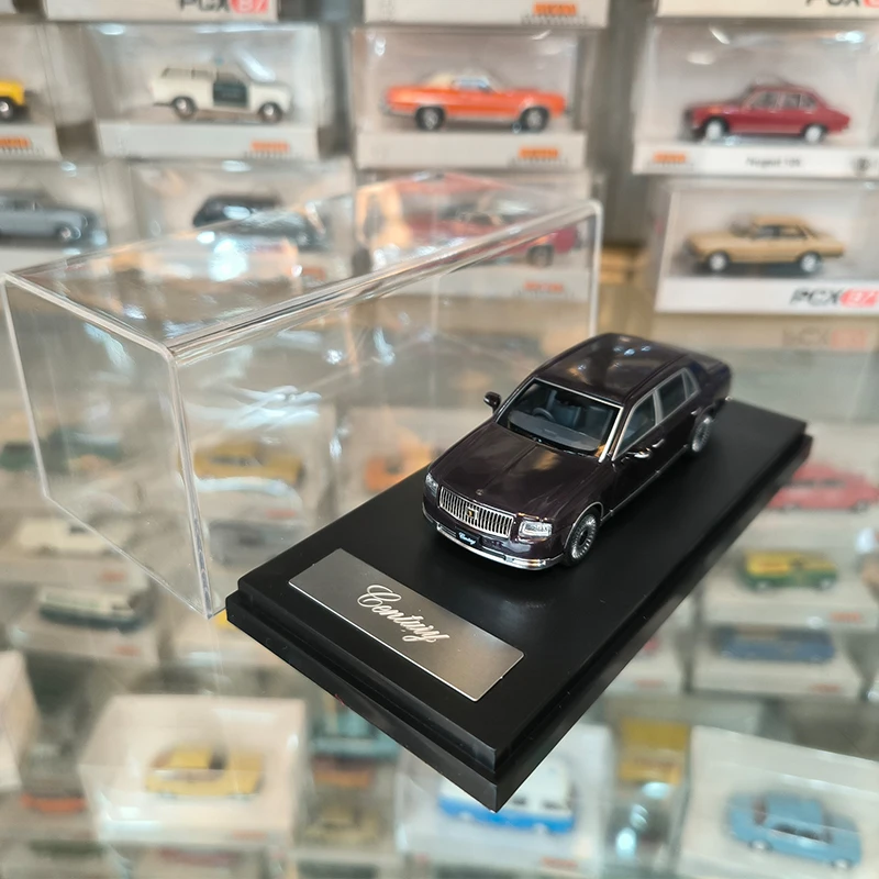 1/64 Model Car TOYOTA Century Luxury Alloy Toy Motor Vehicle Diecast Metal Edition Toys with Acrylic Box Brown Collection Gift