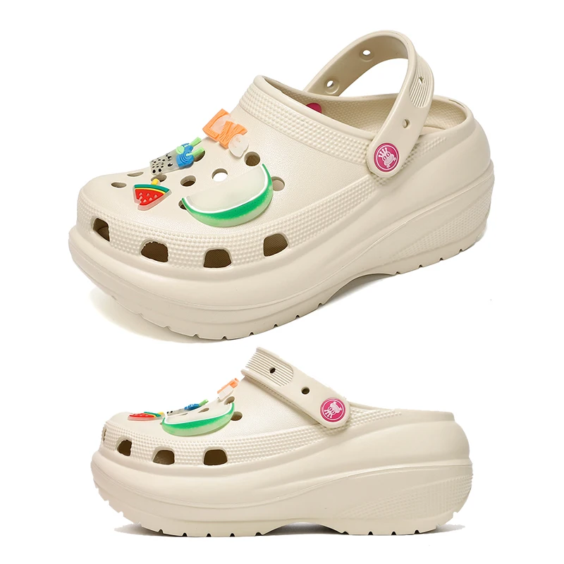 2023 nuove scarpe con foro per suola spessa 8CM estate da donna Solid Cute Candy sandali e pantofole fai da te aumentano le scarpe da spiaggia