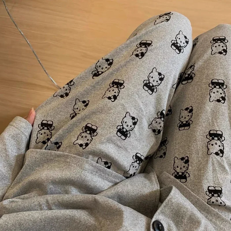 Gri Hello Kitty baskılı pijama pantolon Kawaii Y2K gevşek boyutu ev mobilya kız sevimli yaz rahat pantolon doğum günü hediyesi