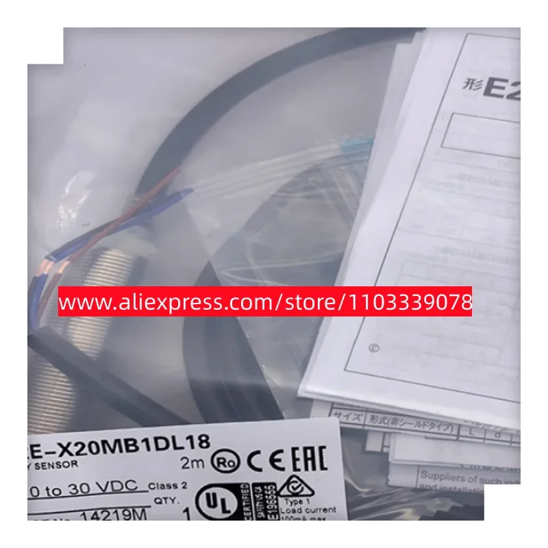 

2PCS New approach switch E2E-X20MB3DL18 E2E-X20MB1DL18