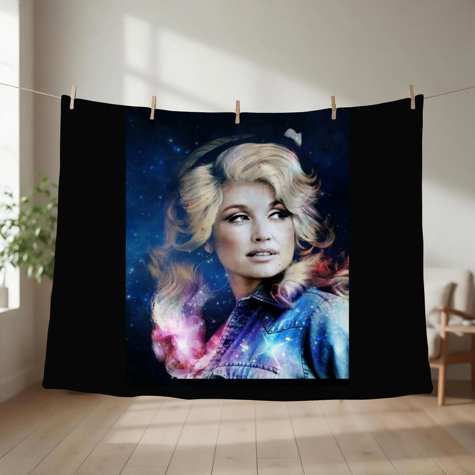 Dolly Vintage, Movie 80s Vintage Shirt Throw Blanket couch cozy soft plush fuzzy picnic outdoor blanket