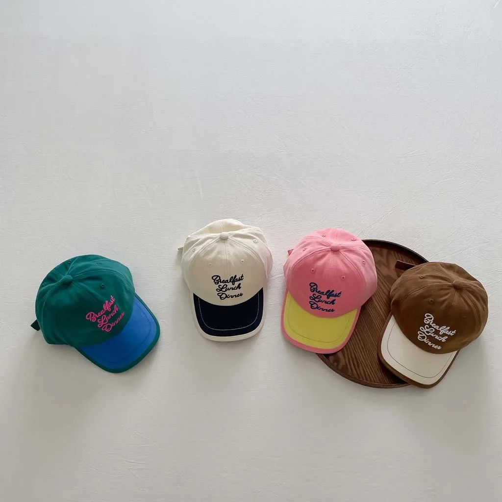 

2024 Korea Fashion Letter Kids Baseball Caps Spring Autumn Boys Girls Sunshade Match Color Duck Tongue Hats Baby Peaked Cap