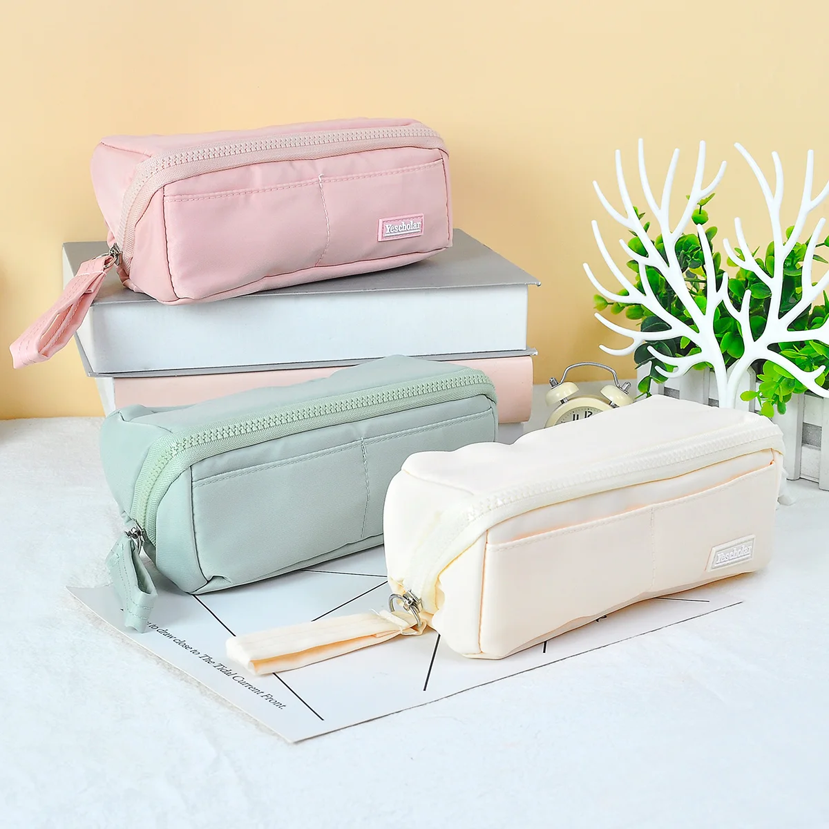 Large Zipper Pencil Case Quilted Soft Large Capacity Pen Bag for School