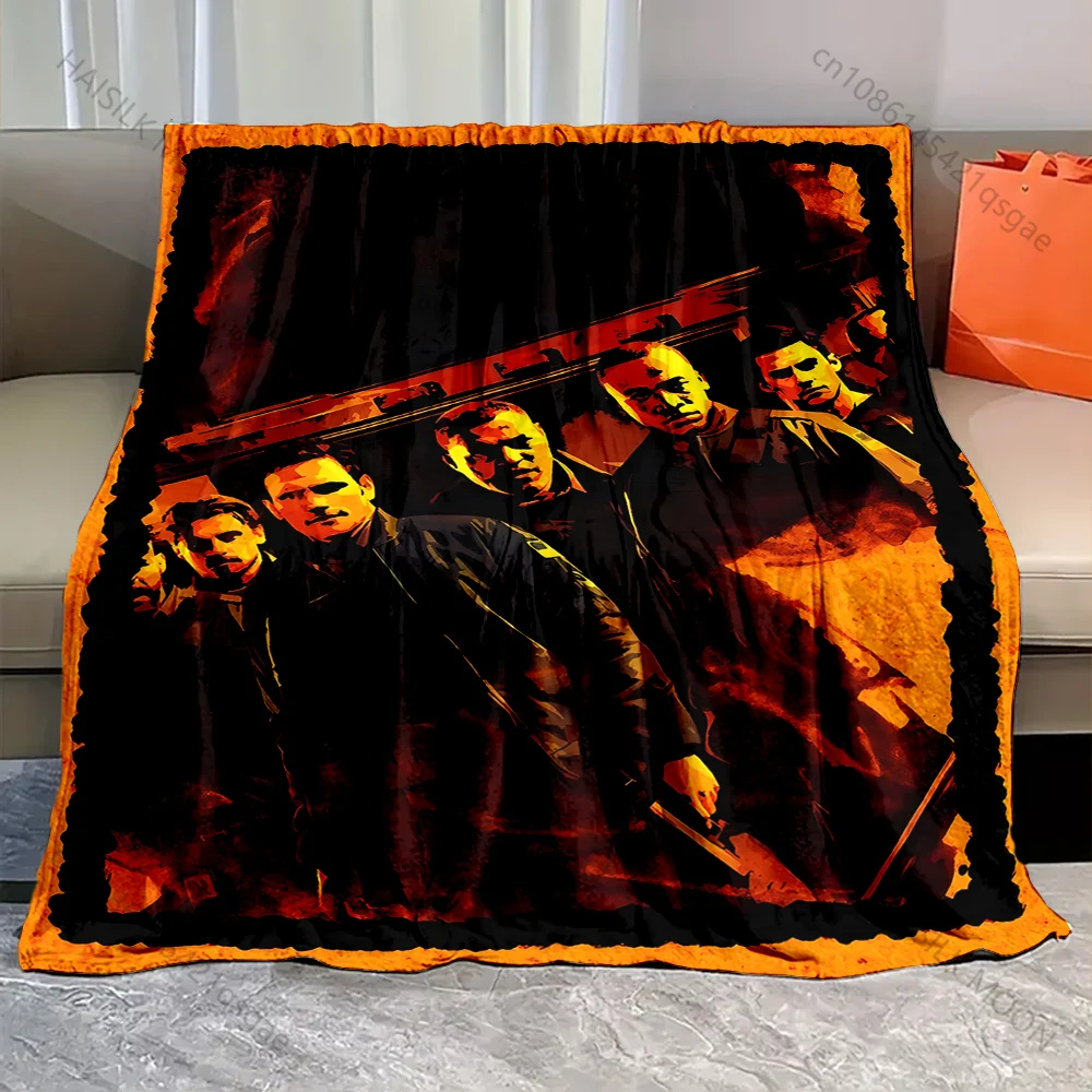 Men holding guns tense atmosphere Print Adult Children Warm Blankets Home Travel Car Soft Comfortable Suitable for all seasons
