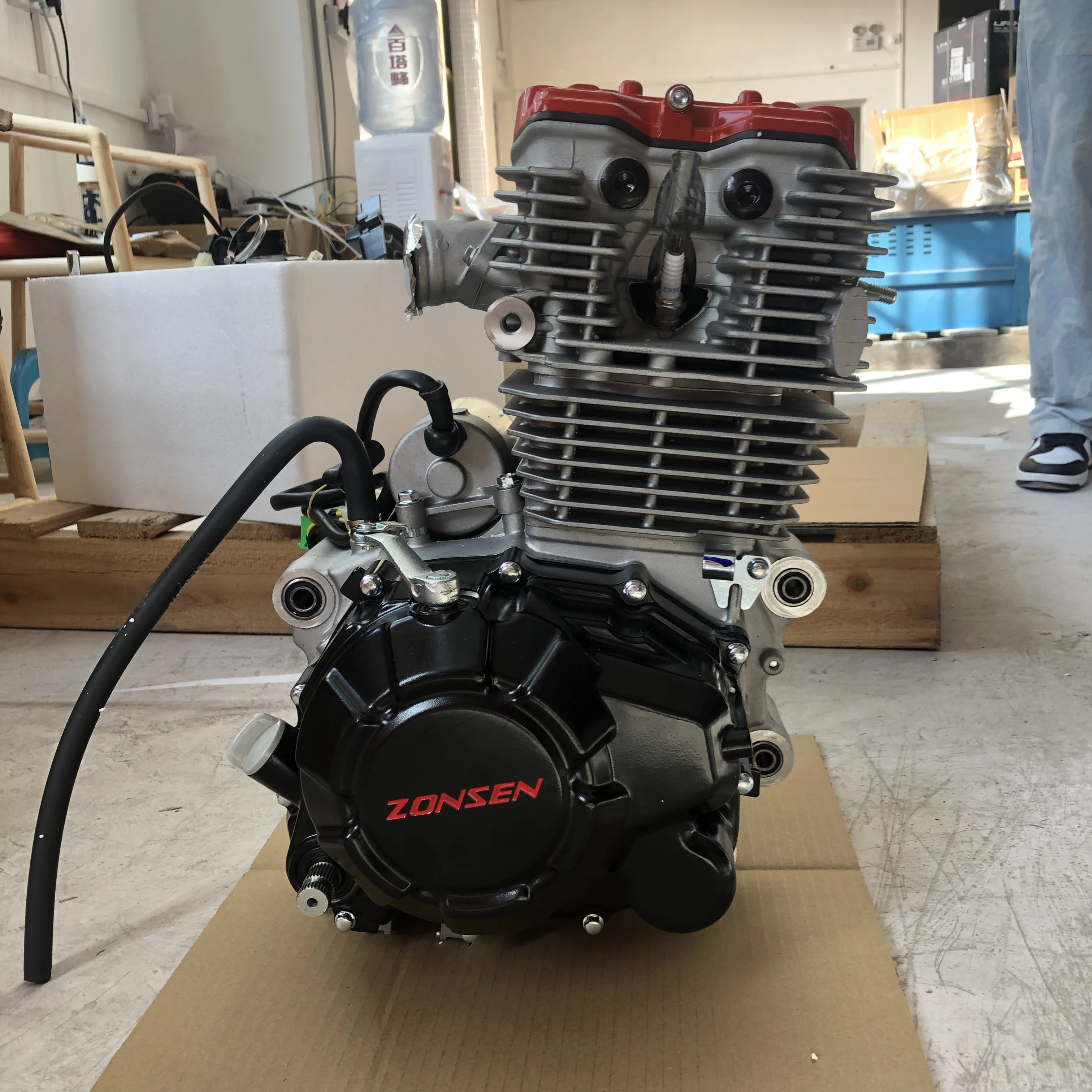 CB250R  24hp  air-cooled motorcycle engine