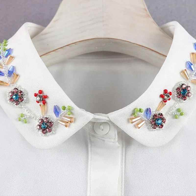 Colletto finto con fiore in rilievo bianco fatto a mano per donna Colletto falso staccabile in tinta unita Cravatte femminili Decorazione con risvolto