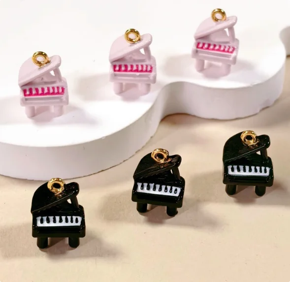5pcs cartoon Simulated piano 3D cute Enamel Charms Pendants For DIY Earring Necklace Bracelet keychain Jewelry Making