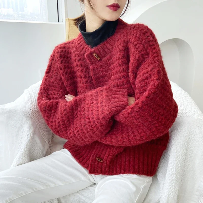 

2023 Winter Fall Christmas Women O Neck Loose Red Beige Knitted Sweater , Woman Knitting Cardigan Sweaters