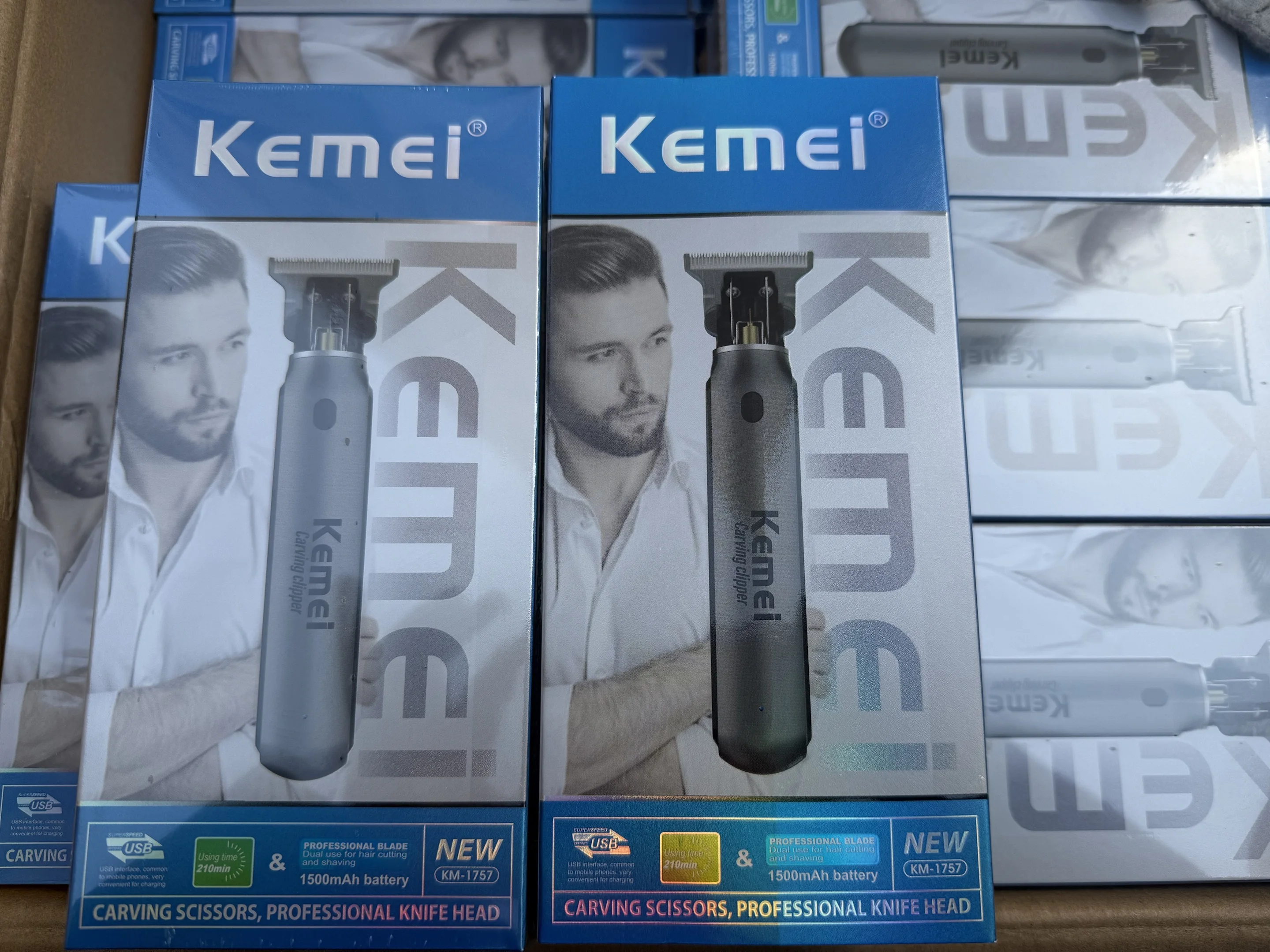 USB charging Zero-cut Blade Cordless Hair Trimmer Kemei KM-1757 Hair Clipper Hollow head Barber Hair Cut Machine