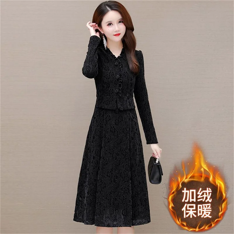 Thickened and Velvet Dress Female 2024 New Spring Autumn And Winter Women\'s Coat Middle aged Mother\'s Long sleeved Dresses Party