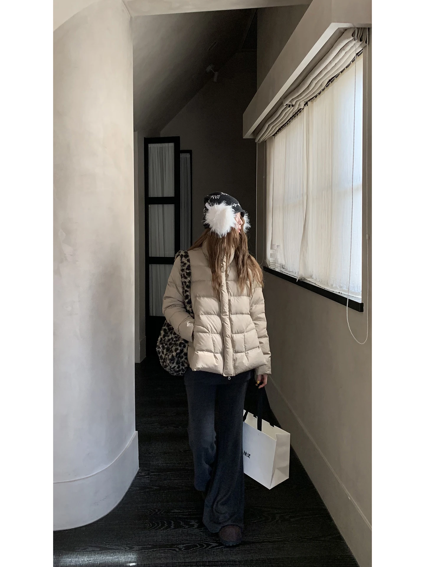 Calças Largas Cinza com Corte Flare para Mulheres, Calças Casuais de Cintura Baixa em Tecido Elástico, Confortáveis para Uso ...