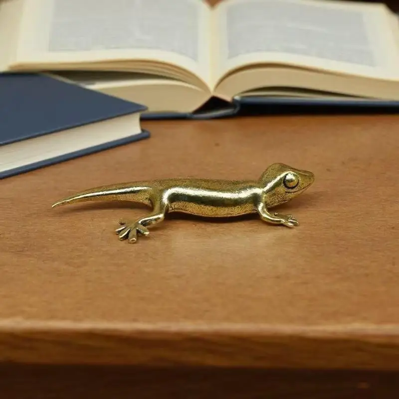 Vintage Brass Gecko Statue Home Desktop Decoration Animal Ornaments Metal Simulation Gecko Statue Crafts Gecko Statue Small Gift