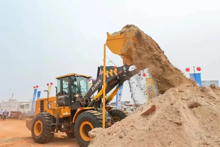 Mini Machinery Digger Machine Kleiner 5-Tonnen-Teleskop-Mini-Radlader mit Front-End