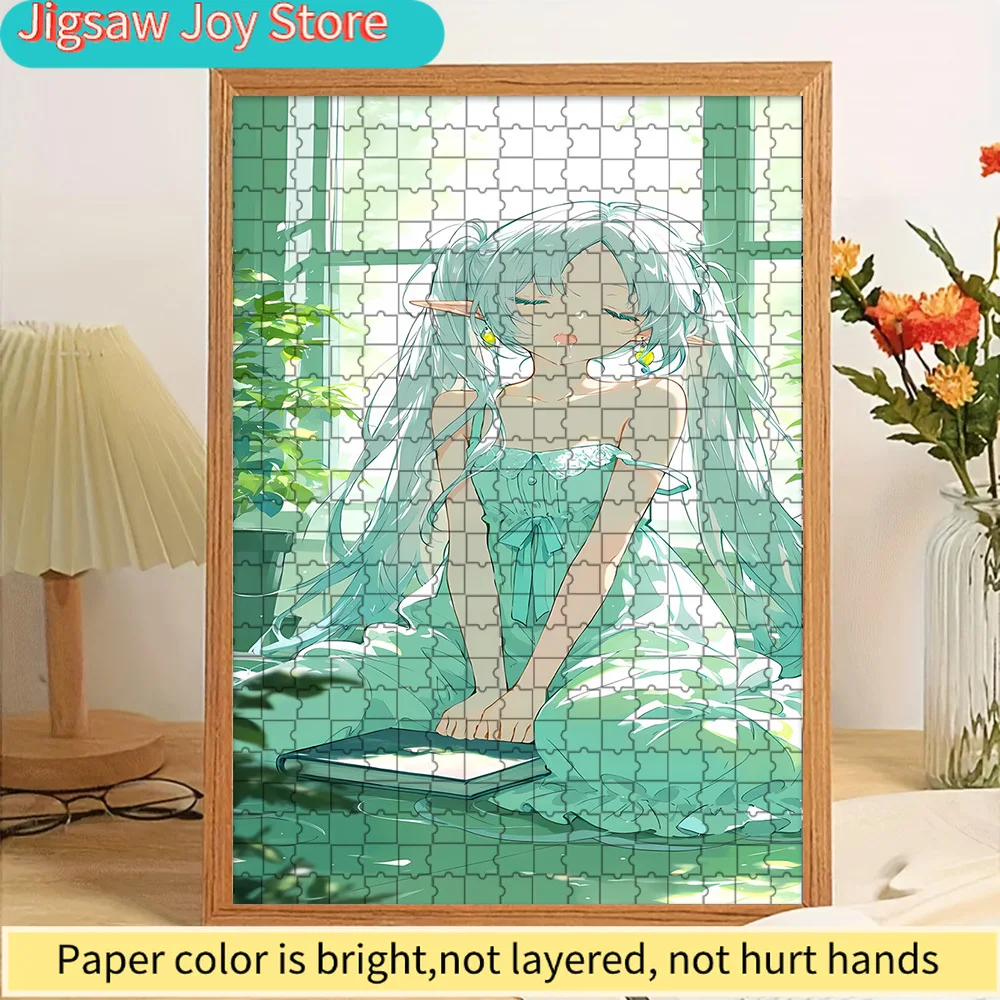 

Аниме-пазл «Девушка-эльф», изысканный художественный рисунок с изображением эльфа с бирюзовыми волосами в зеленом платье, держащего книгу у окна, премиум-качество