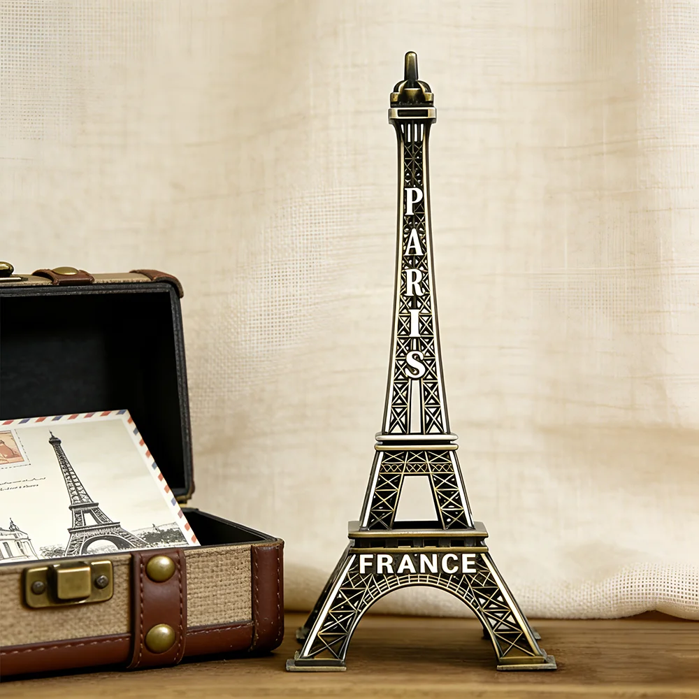 Torre Eiffel de Metal Vintage, modelo artesanal, accesorios de decoración del hogar, decoración Vintage, modelo de torre de bronce antiguo Retro, decoración del hogar