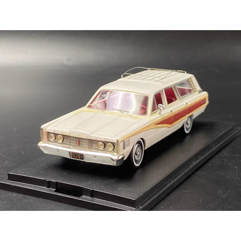 

Defective Goldvarg 1/43 Scale Ford Mercury 1965 Station Wagon Resin Car Model Collectible Toy Gift Souvenir Display Ornament