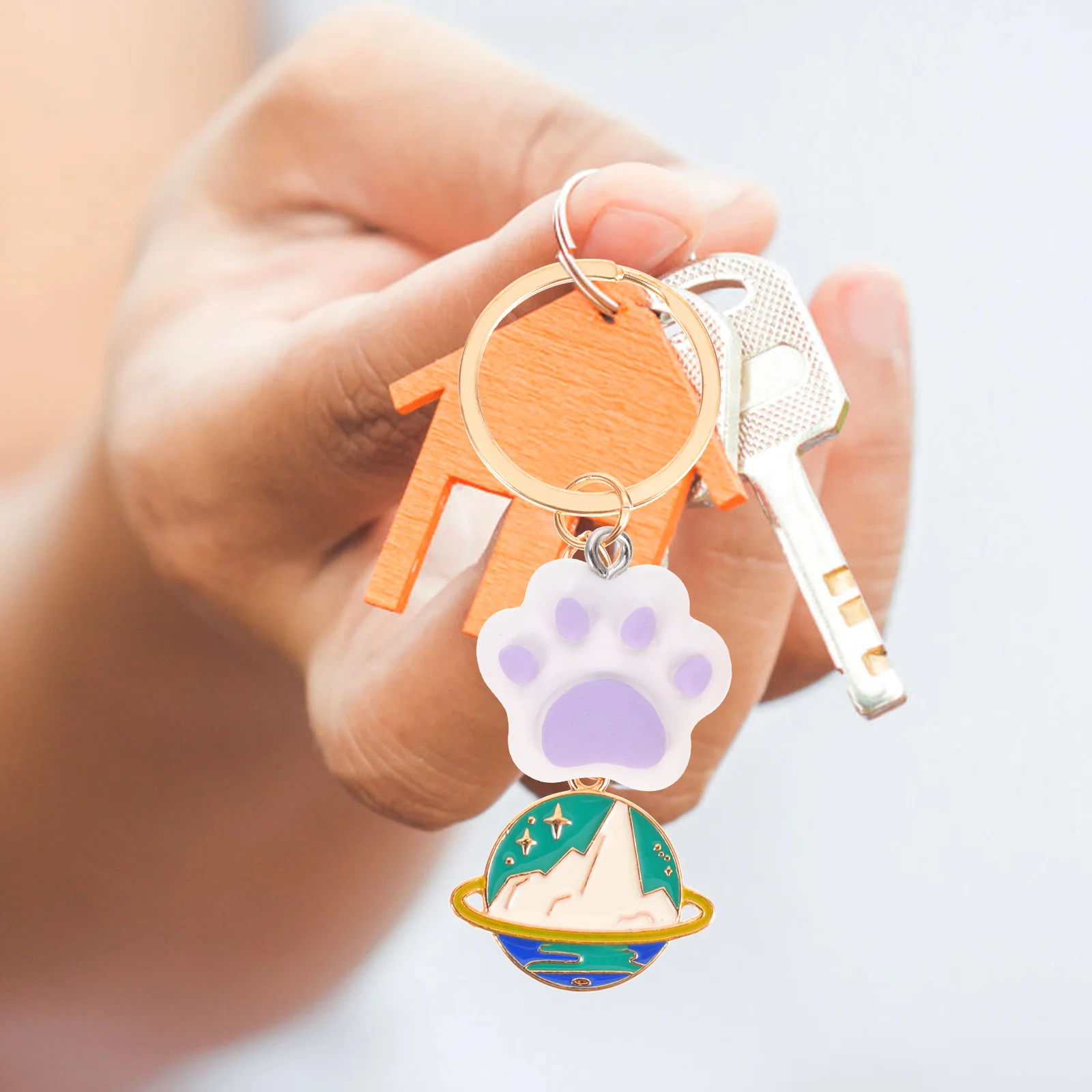 

18Pcs Dog Paw Shaped Resin Charms Multipurpose DIY Pendants for Necklace Bracelet Keychain Crafts Dog Paw Charms