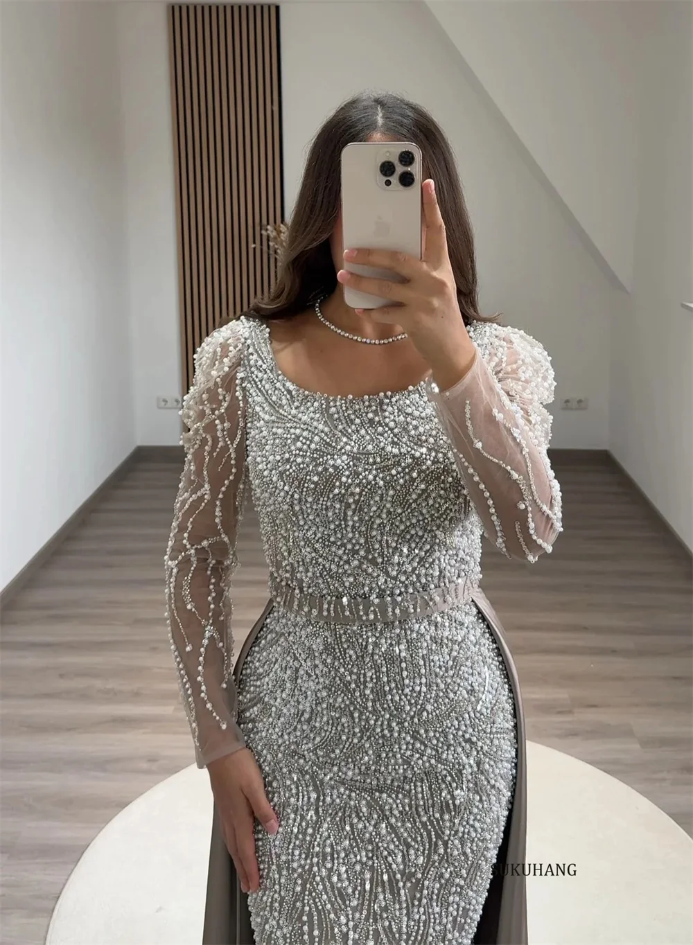 Sukuhang luxo árabe tira frisado vestido de noite com manga longa dubai feminino vestidos de festa de casamento personalizado