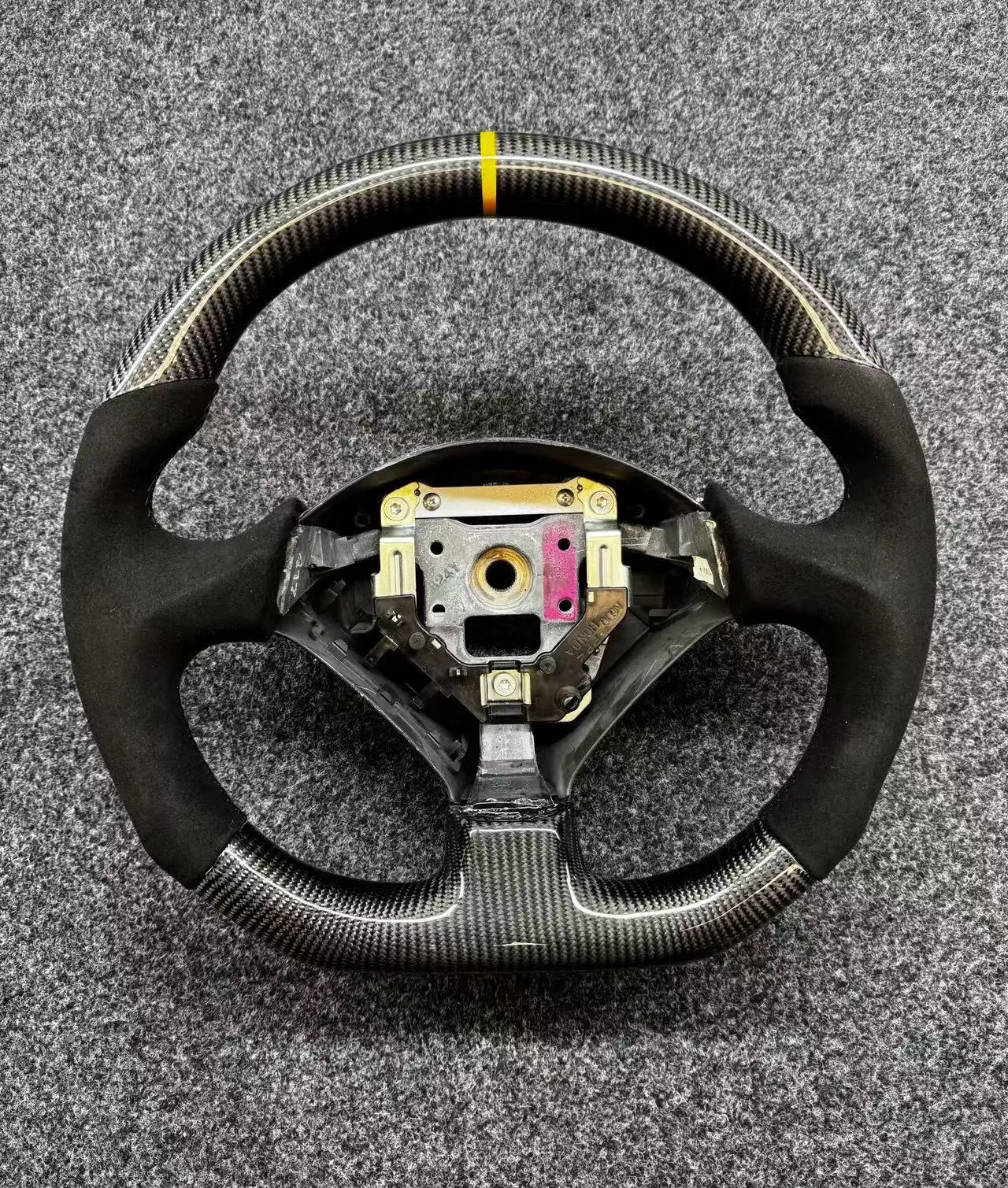 

Suitable for Honda S2000 carbon fiber steering wheel modification