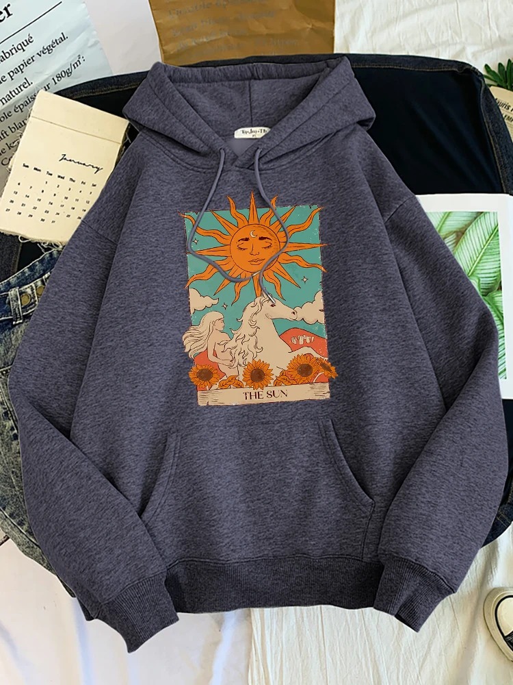 Tarot Card Art The Sun Prints Female Hoodies Fashion Casual Sportshirt Oversize Loose Sweatshirts Warm Fleece Woman Clothing