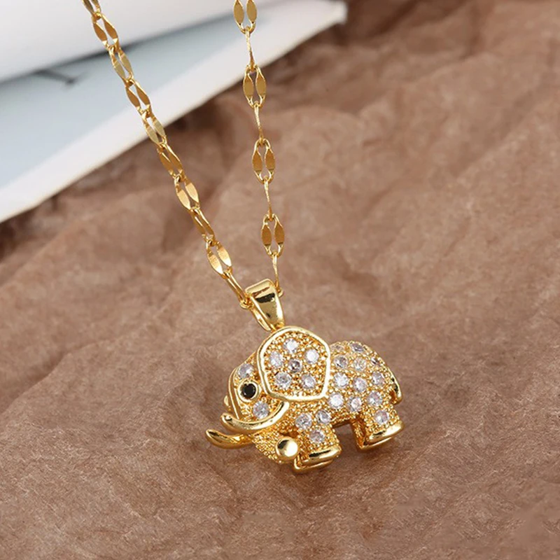 Cute Elephant Cubic Zirconia Pendant Necklaces For Women and Men Golden Copper Metal Necklace Versatile Daily Party Jewelry