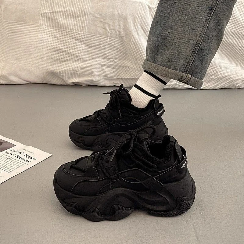 

2025 Autumn Winter New Women's Chunky Dad Shoes Fleece Lined Thick Sole Height Increasing Korean Style Sneakers for Women