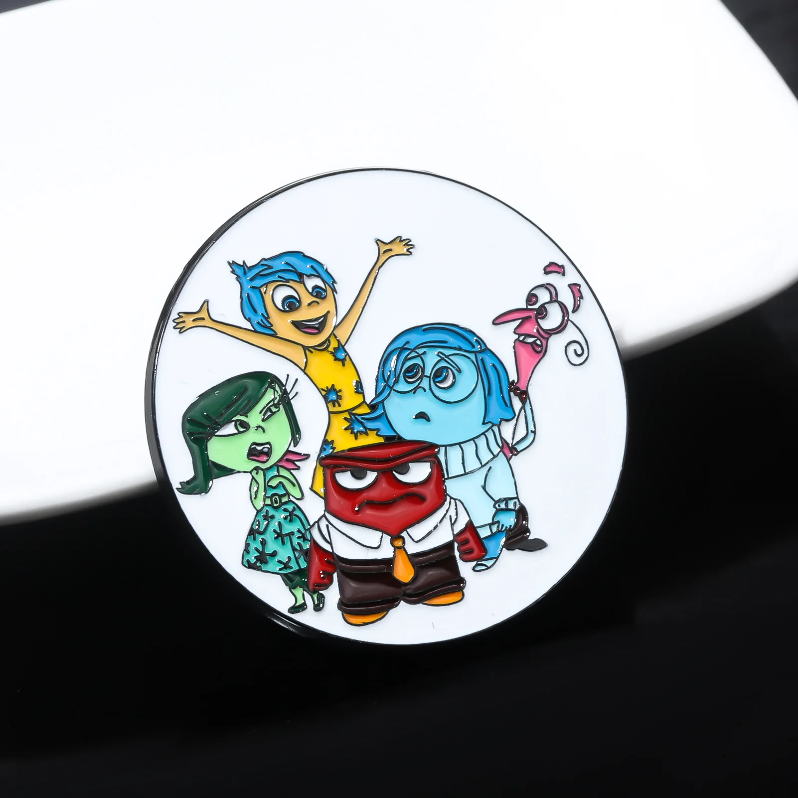 أنيمي Lnside خارج 2 بروش الفرح الغضب الحزن والفرح الكرتون لطيف شخصية شارة معدنية حقيبة نسائية مجوهرات اكسسوارات هدية