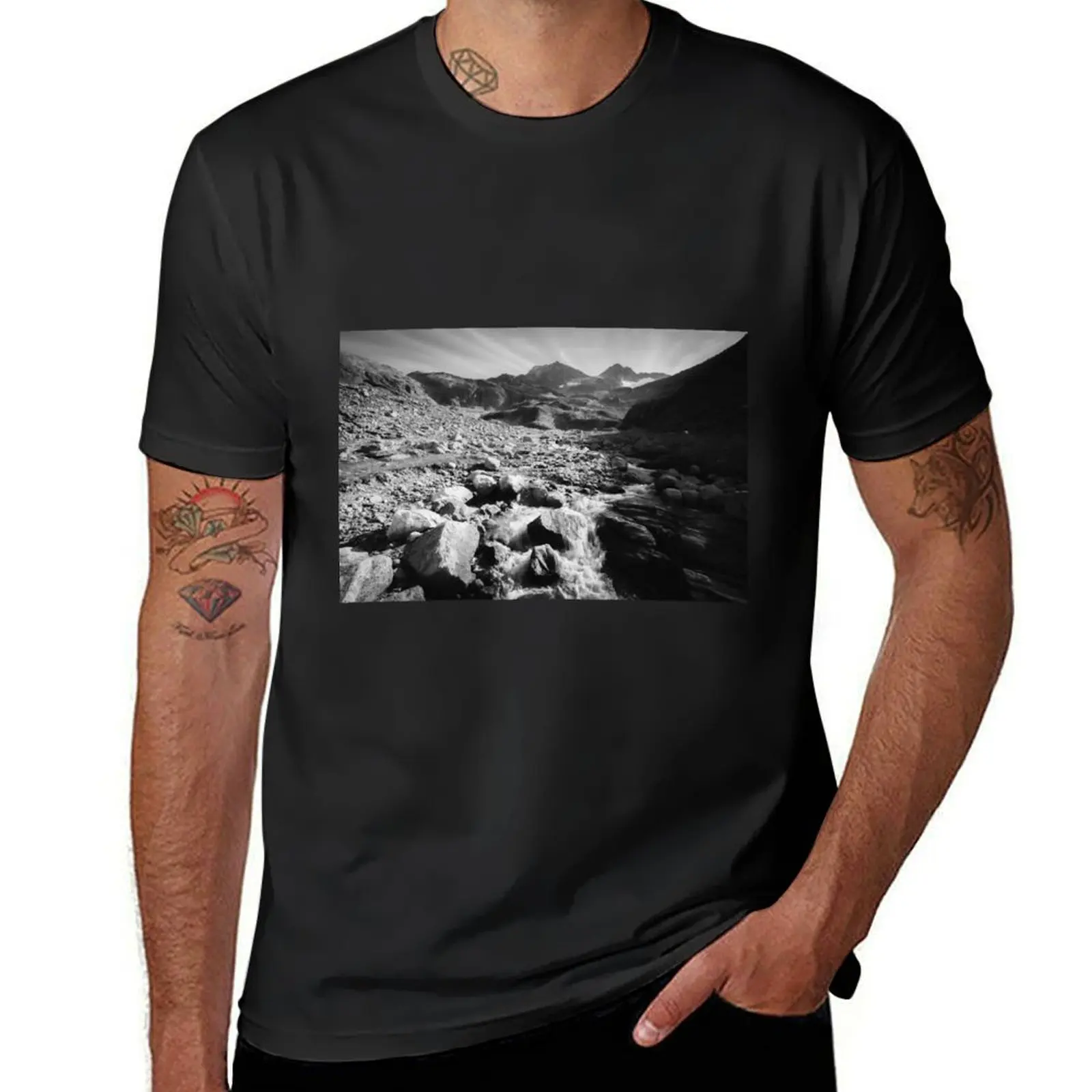 Stylish fine art black and white photography of mountains of the Eastern Alps in the Hohe Tauern T-Shirt