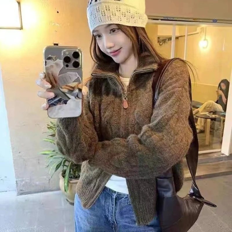 

NEW Chic Autumn Winter Women's Long Sleeve Sweater,Cardigan Knit with Double Zipper Design, Retro Casual Fashion Warm Outerwear