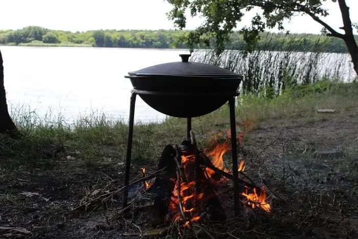 Iron Uzbek Kazan Dutch Oven Pot with Lid 10.5 qt. (10 L) Asian Cauldron Camping Wok Cooking Kitchen