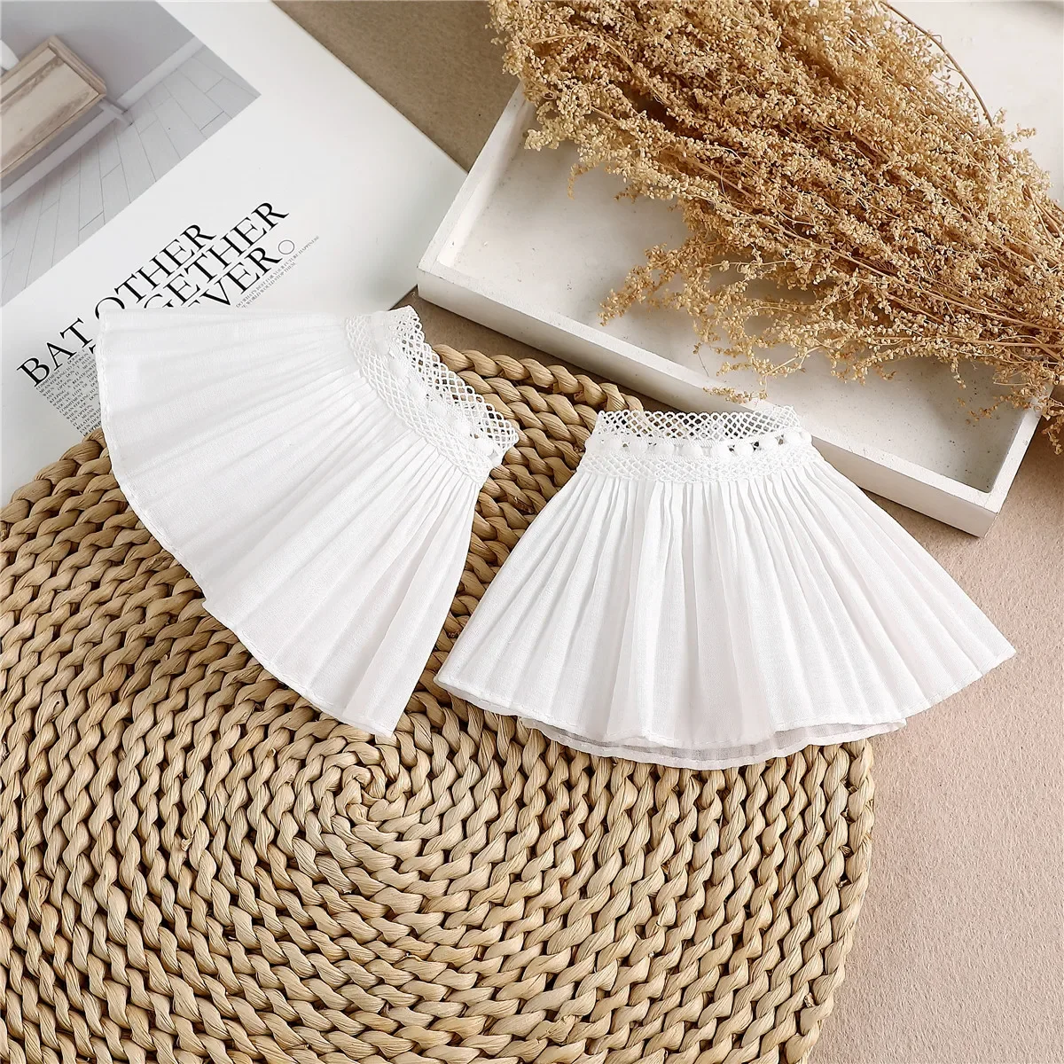 Linbaiway 2025 Chiffon Fake Flare Sleeves for Women Lace Pleated False Cuffs Female Ruffles Wrist Warmers Sweater Horn Cuffs