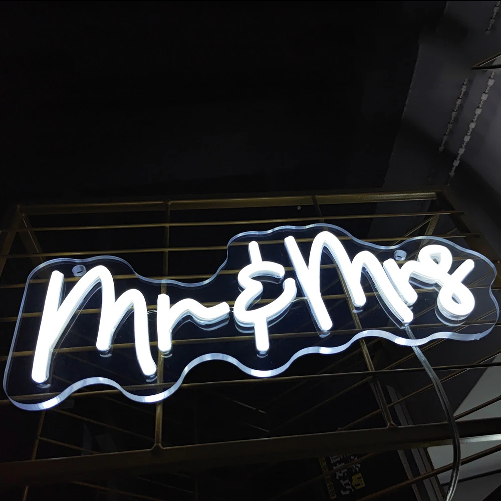 Personalized LED Neon Light Sign, Mr and Mrs, 34cm Width, Night Light, Wedding, Proposal, Party, Room Decor, Dropshipping