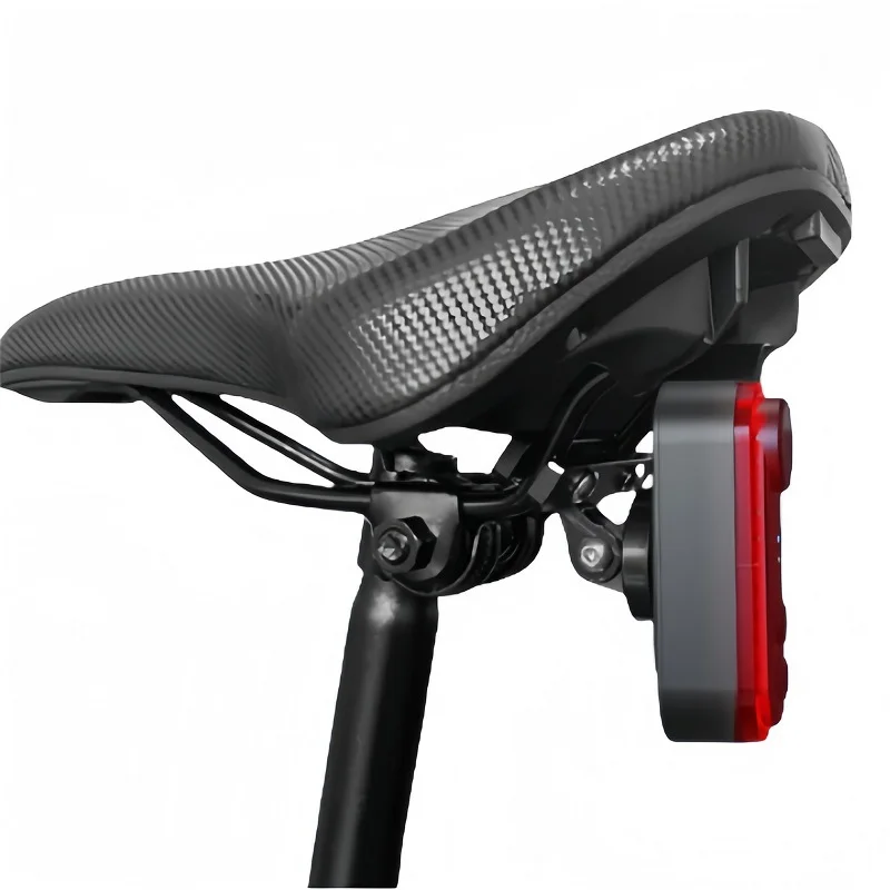 Outdoor waterproof and safe riding, road bike bicycle bright warning tail light, high definition video camera recorder